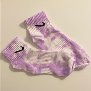 Nike low cut purple tie dye socks